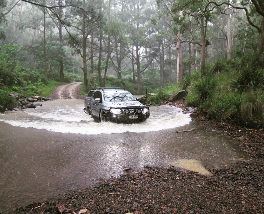 condamine river track - custom offroad